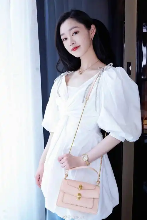 万万没想到34岁无人敢娶的宋轶才是真正的人间清醒