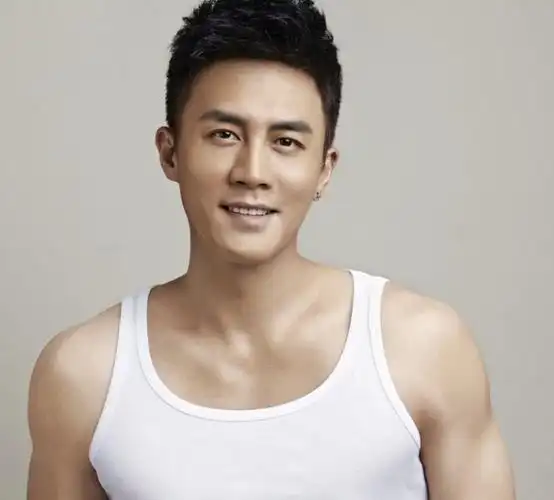 演员杜淳感情经历现在结婚了吗 老婆个人资料简介名字是赵婷婷吗