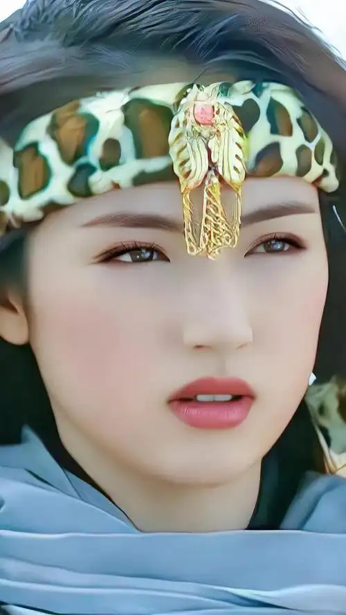 雪花女神龙董璇