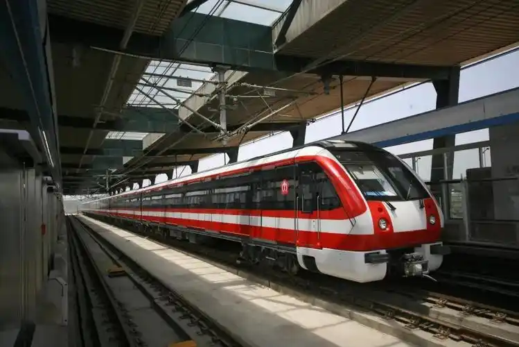 关注各大城市的地铁规划和建设,身处全国轨道交通"第一方阵"的南京