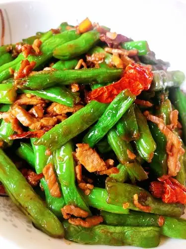 家常菜干煸四季豆的做法
