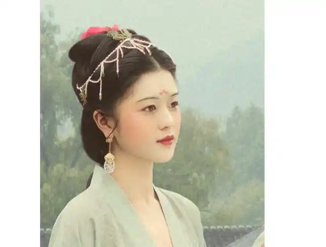 美艳动人的围髻,始于宋代|假发|发髻|马尾辫|卷发|发饰_网易订阅