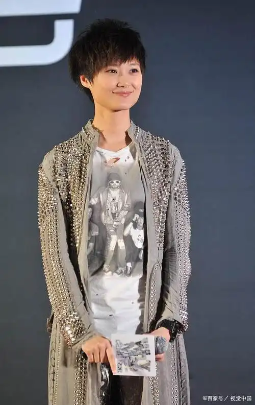 李宇春:从超女到全球巨星,她的成功之路有哪些秘密?