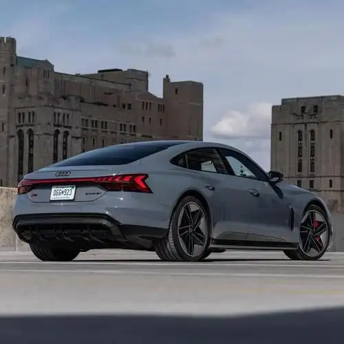 溜背太美0299 | 奥迪 rs e-tron gt