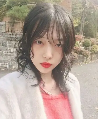 崔雪莉的新发型