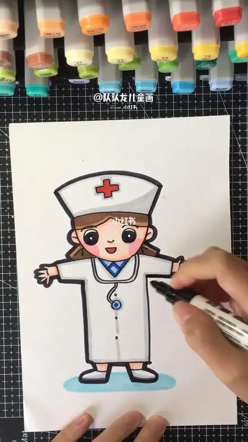 医生卡通可爱女简笔画