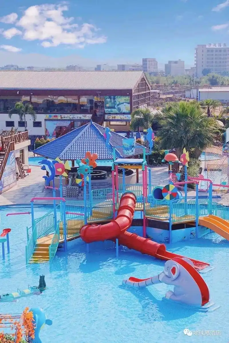 丰顺御逸温泉7615水上乐园96大泳池.