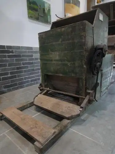 使谷粒与稻秆分离的工具.5.