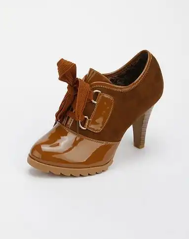 棕色经典系带漆皮真皮品质深口高跟鞋