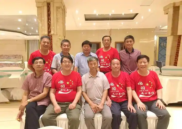 【战友深情5】多人合影篇 - 美篇