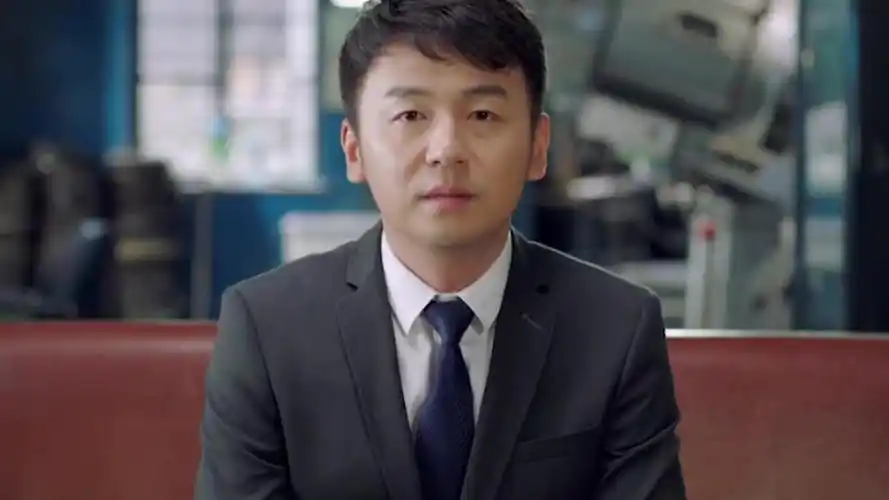 我爱男保姆:雷佳音的工作简历,太能干