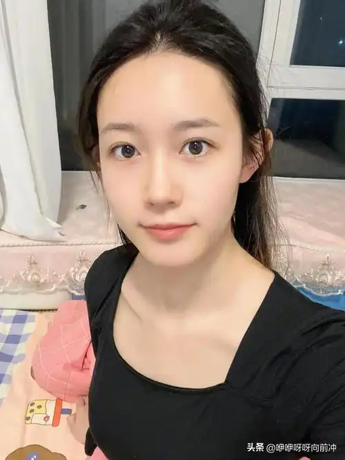 南京师范大学一女生因自拍照片过于惊艳,网友:我想娶她|菲儿|素颜|宝