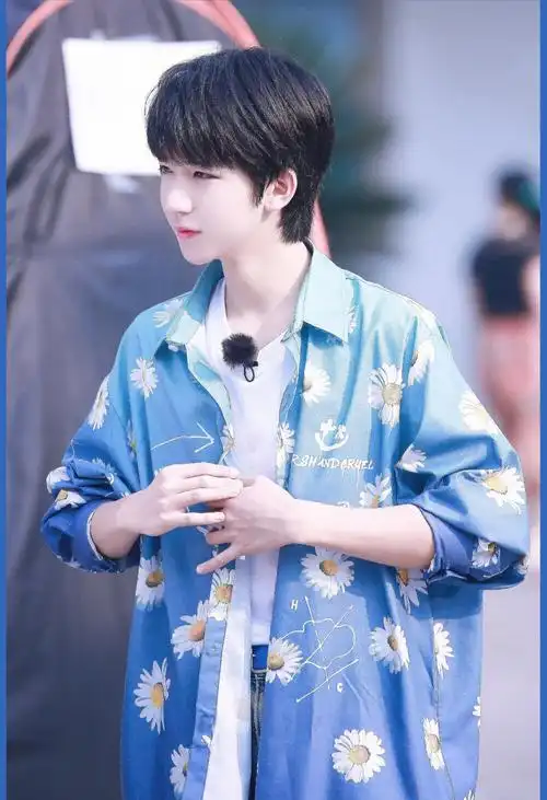 贺峻霖 - 堆糖,美图壁纸兴趣社区