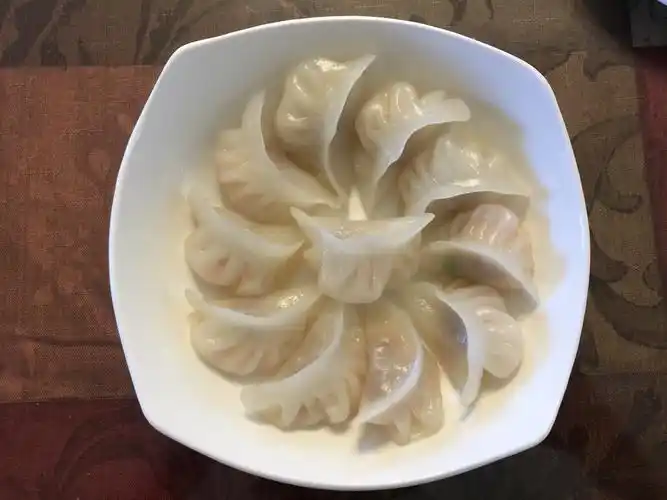 上汽后蒸5分钟,出锅摆盘.