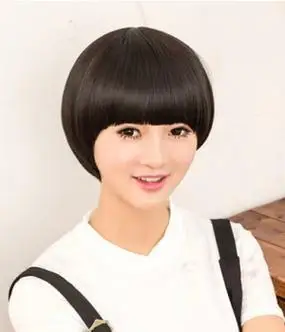 蘑菇头发型图片