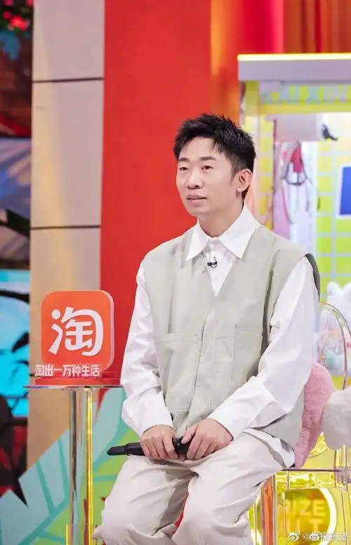 杨迪说这九张照片应该不是同一个人p的##ip风向标