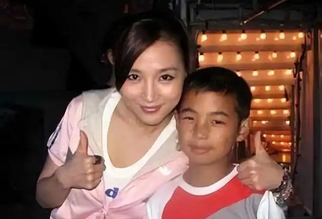 曾坐拥资产400亿的黑老大刘汉,被执行死刑后,妻儿子女如今何在_网易