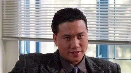 【盘点】香港电影中梳大背头最有气势的明星:你觉得谁最有气