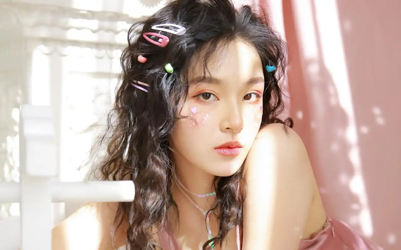 网红美女模特图片桌面壁纸