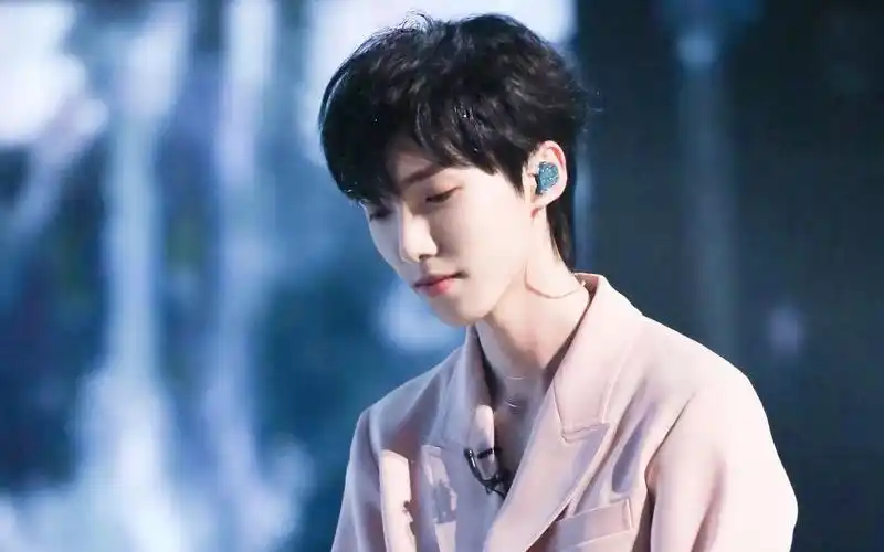 【创造营2019】【纯享版】赵磊公演《逍遥游》《滨河东路》《蜕变》