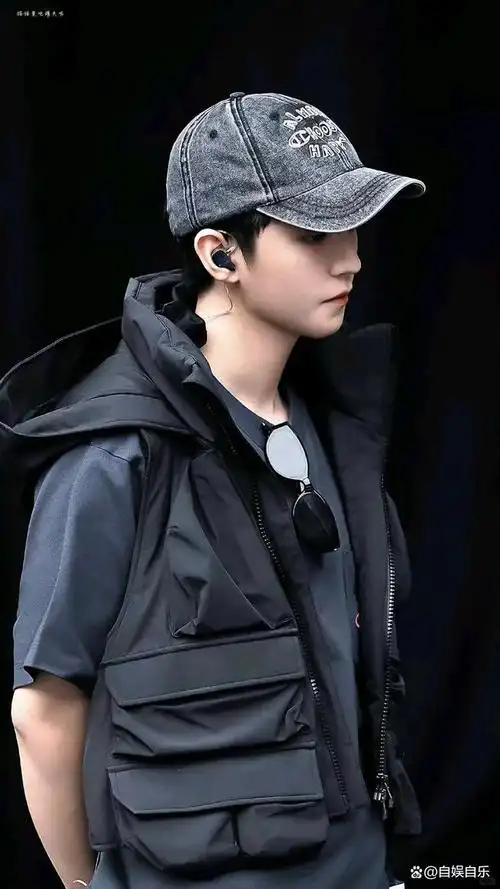 又遭遇撤档,王俊凯的电影演员之路命运多舛,给爱豆们提了个醒