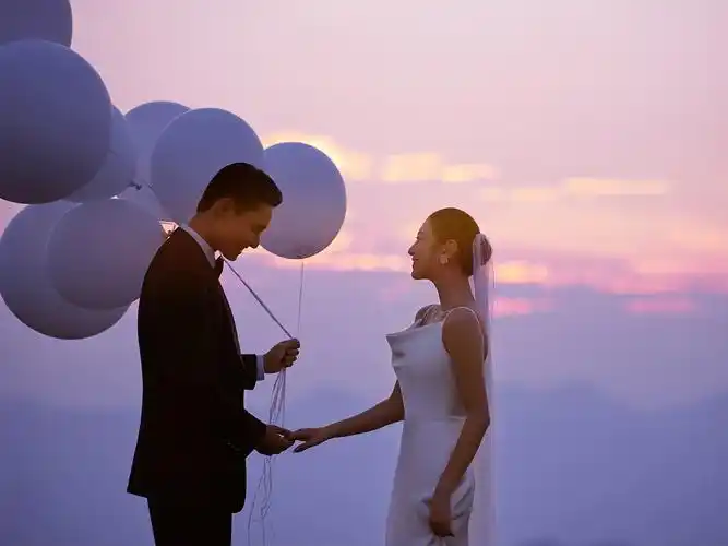 风的梵诗夕阳唯美婚纱照