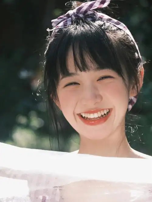 治愈系笑容真的太甜辣～#南宁约拍  #治愈系笑容