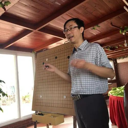 全国围棋一家亲听郑弘九段讲布局!超人获得亚军,星焱获得季军!