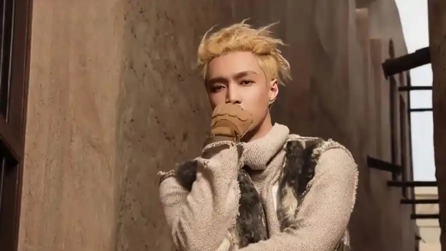 【张艺兴】拆卡—psychic拆专,芒果tv会员代言周边