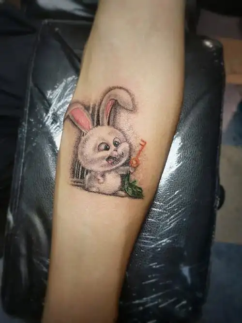 小白兔萌宠大作战纹身