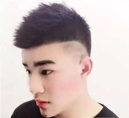 15款两边剃短中间留长很阳光帅气的男生短发发型!_网易订阅