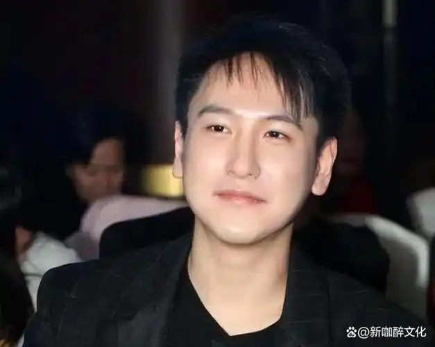 低调富二代汤珈铖上海133套房每套市值都过亿