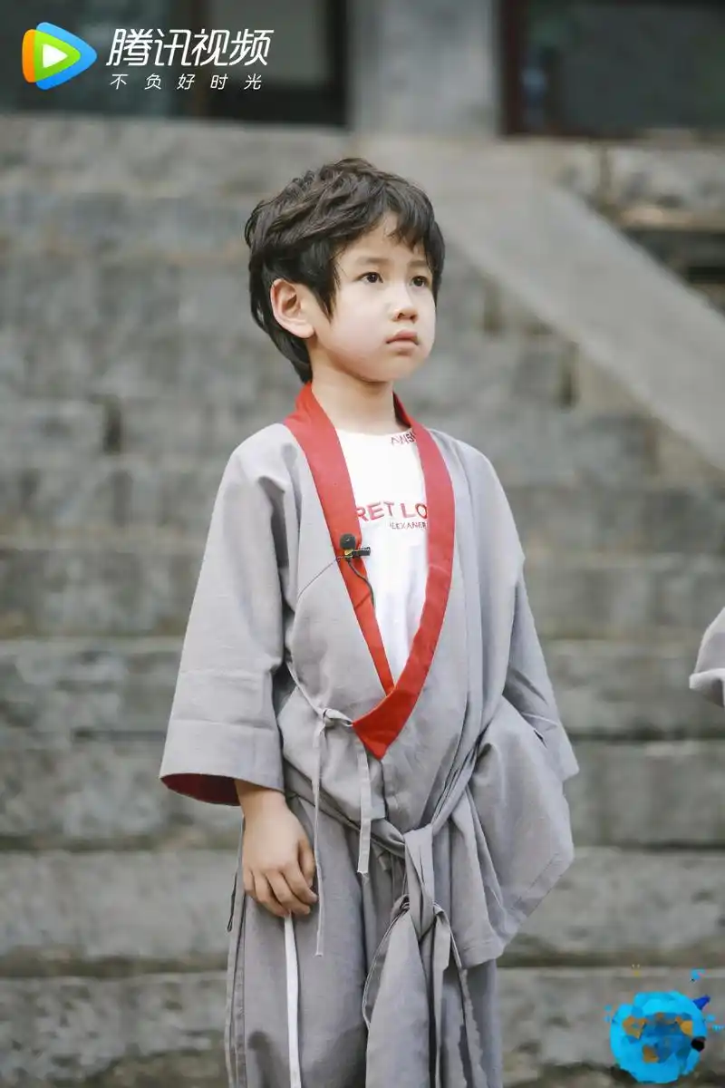 《放开我北鼻》宝宝们的可爱光波biubiubiu～reina-瑞娜,肖帛辰-辰辰