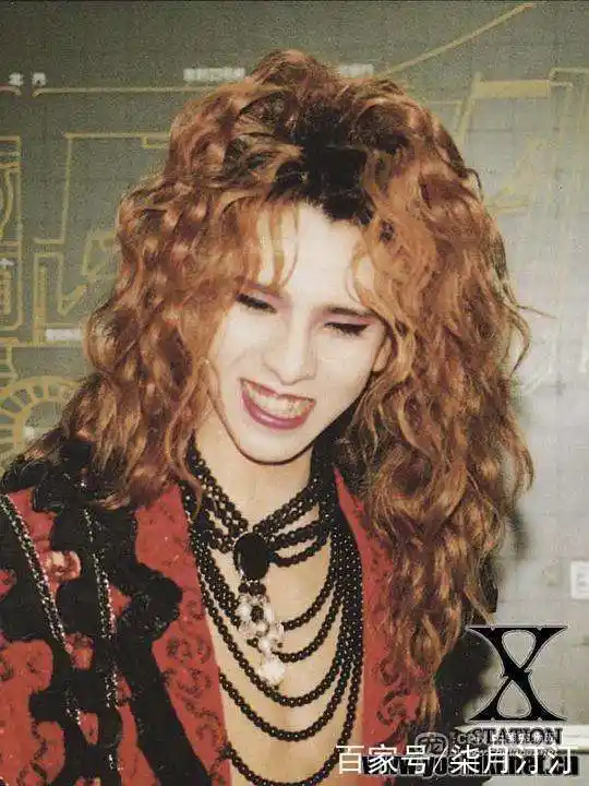 yoshiki林佳树年轻时候,初看杀马特,再看真是惊为天人