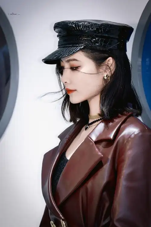 许佳琪的鼻梁痣##被许佳琪身上的姐感蛊到