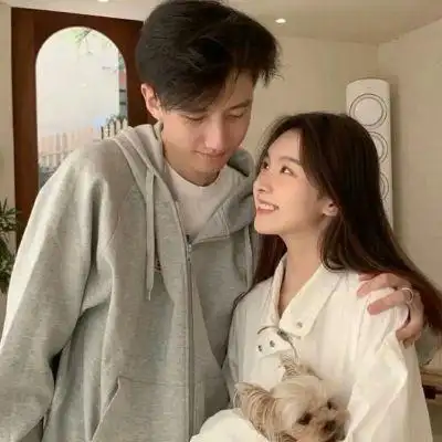 ins真人恩爱情头 阳光很暖你很好看-情侣头像