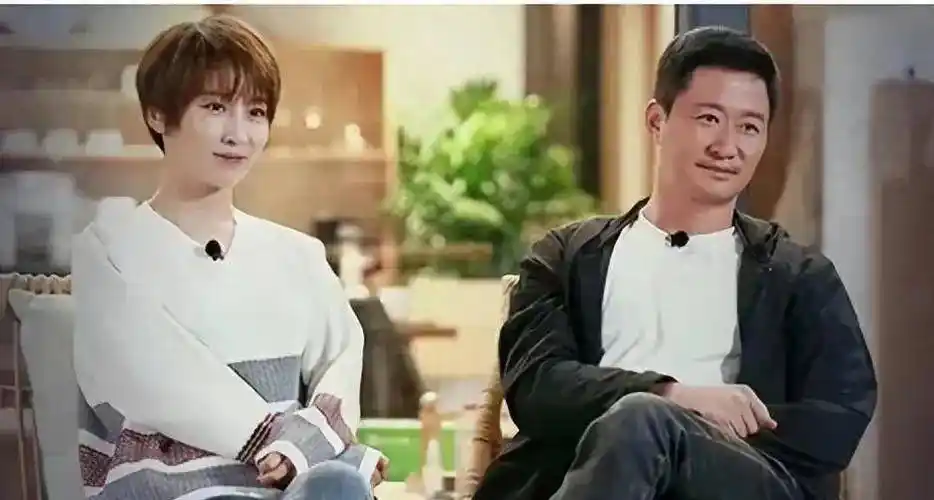 称吴京害怕离婚,自曝夫妻生活,回应吴京厌女_谢楠_家庭_走过
