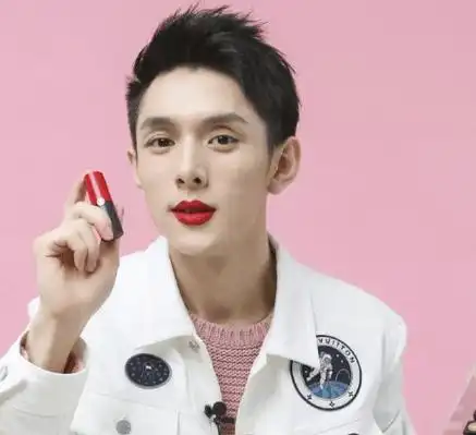 带货一哥李佳琦要去参加《披哥》了?快来看看路透照吧!