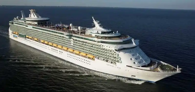 世界上最豪华的游轮_2016世界十大豪华游轮-usitrip走四方旅游网