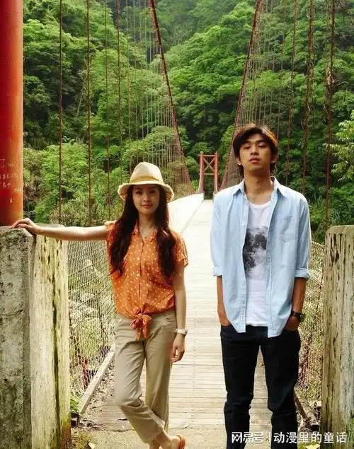 这一次,41岁的林依晨终于走出了"傻白甜"舒适区|记者|贺军翔|袁湘琴