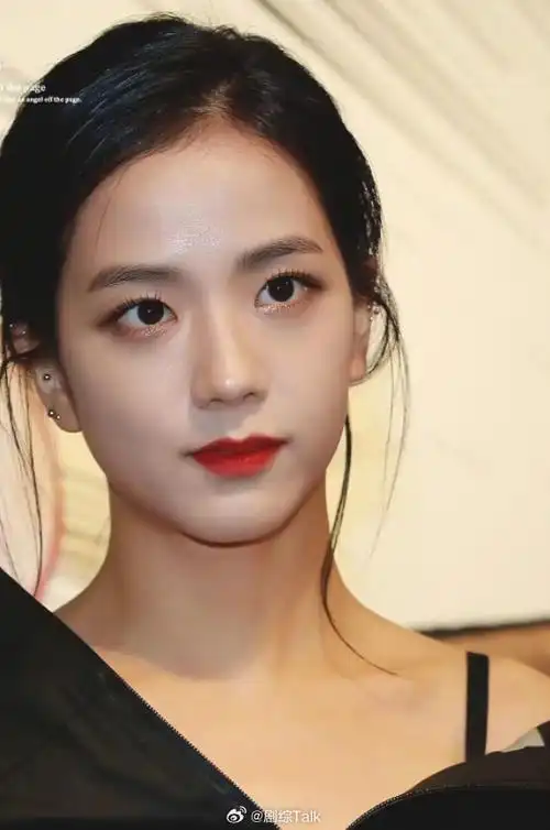 金智秀安普贤恋情#近日,韩国知名女团blackpink的成员金智秀被韩国