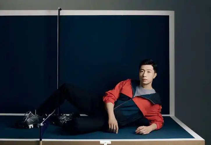 马龙的大背头好帅!