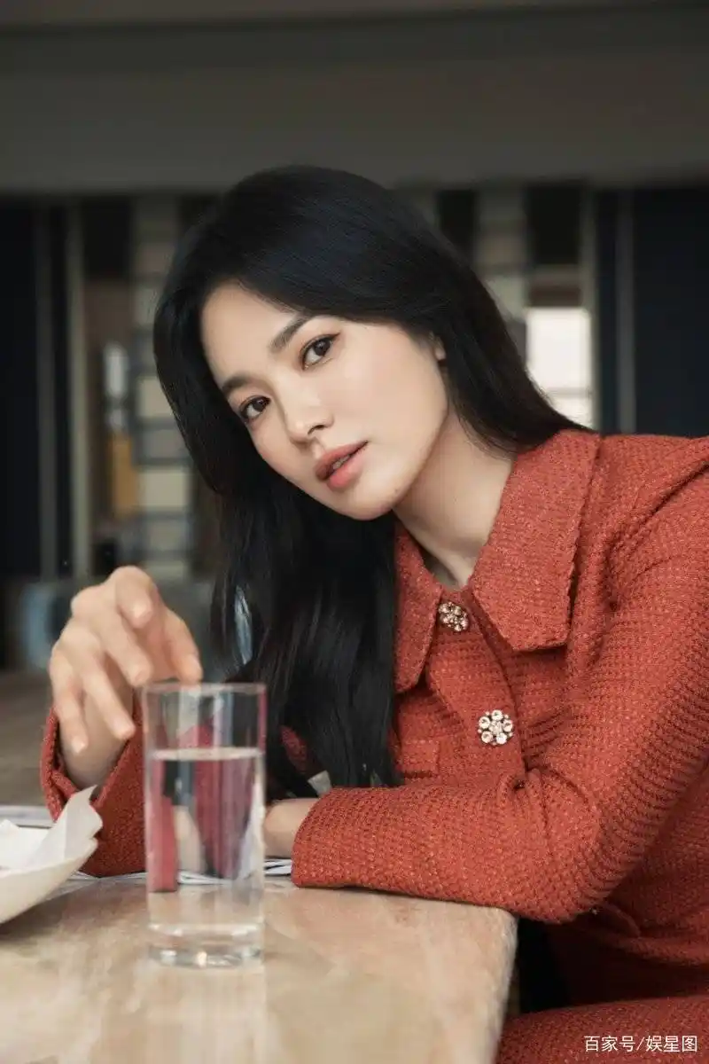 韩国女星宋慧乔