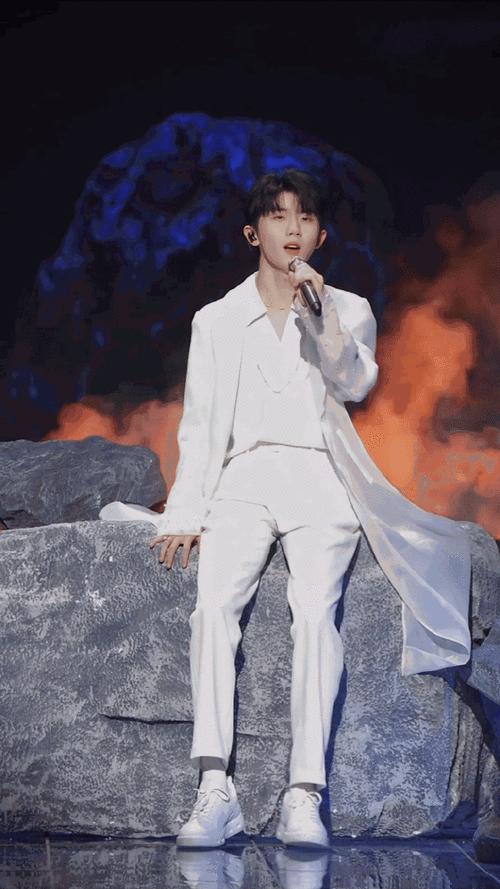 马嘉祺乌托邦乐园舞台直拍