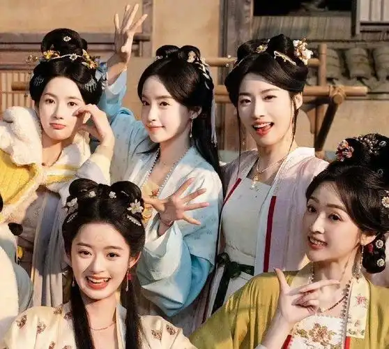 五福临门五美同框96……|五美|吴宣仪|刘些宁_新浪新闻