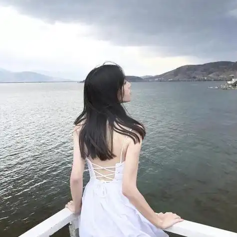 游泳头像女闺蜜 女生头像图片大全 -【爱个性】