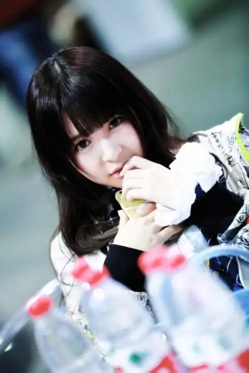 这就是tako张语格,如果你愿意了解她,那可真是太好啦