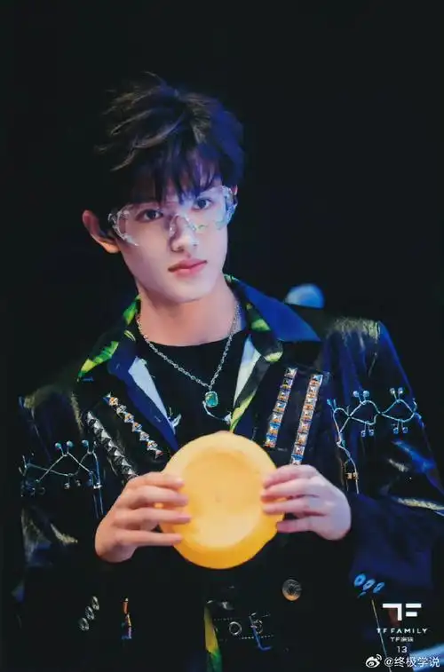 和张极一起秋日出行