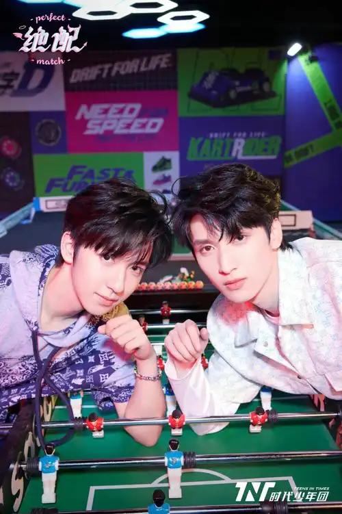 时代少年团贺峻霖 严浩翔呜呜呜好好看 - 高清图片,堆糖,美图壁纸兴趣