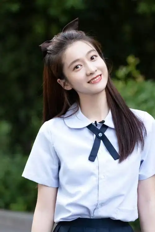 逃避和拖延是没有用的,尝试尝试,总要跨越也总会跨越,张雪迎的个人